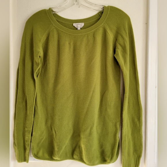 Max Mara Chartreuse Green Lightweight Wool Sweater Top Long Sleeve Size Small - Picture 2 of 14